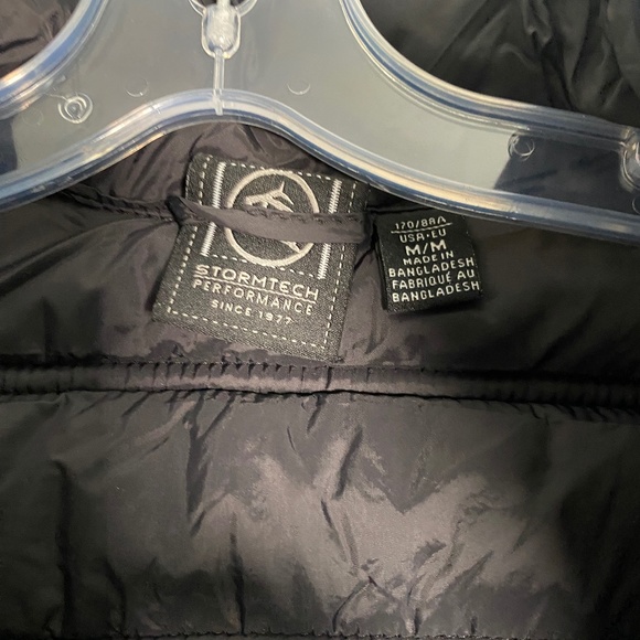 Brand New - BLACK - Stormtech Basecamp Thermal Vest - Men's Medium - Picture 5 of 5